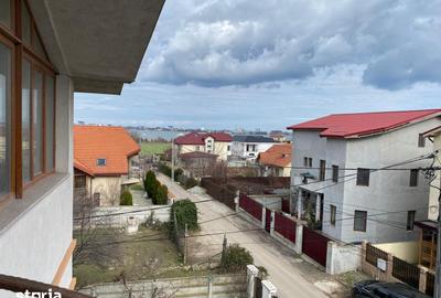 Casă cu Teren 800 Mp în Palazu Mare - 10