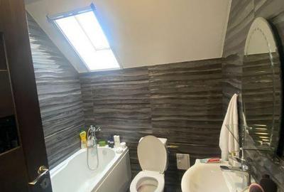 Apartament cu 3 camere semidecomandat, mobilat în Central - 6