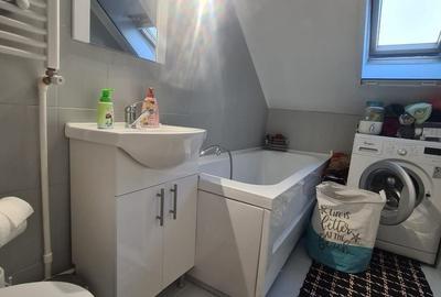 Casă cu 5 camere,  S+P+Mansarda-zona centrală Oradea(Strada Primariei) - 12