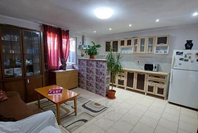 Casa de locuit posibilitate spatiu comercial - 7