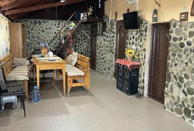 Casă cu 2 camere cu Teren 300 Mp în Central - 7