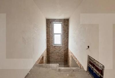 Casă cu 7 camere cu Teren 2215 Mp în Răchiți - 1