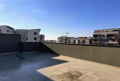 Penthouse cu 3 camere nedecomandat în Aradului - 4