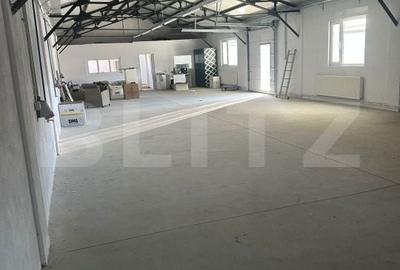 Spațiu comercial, de 773 mp, în Central - 13