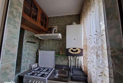 Garsonieră decomandată în Central - 1