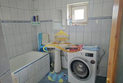 Casa de vanzare cu 5000 mp teren in Parincea cu livada si iaz Casa de vanzare cu 5000 mp teren in Parincea cu livada si iaz - 5