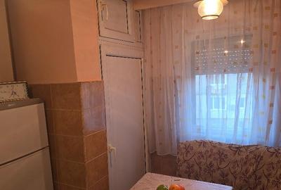 Vand apartament de 4 camere decomandat in Deva, etaj 2, zona Bejan, - 2