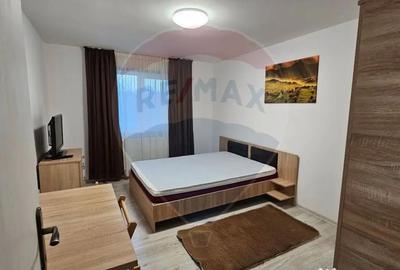 Garsonieră în 1 Mai