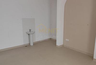 Spațiu comercial, de 210 mp, în Băicoi - 10