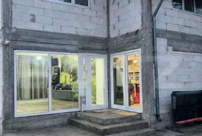 Spațiu comercial, de 163 mp, în Central - 1