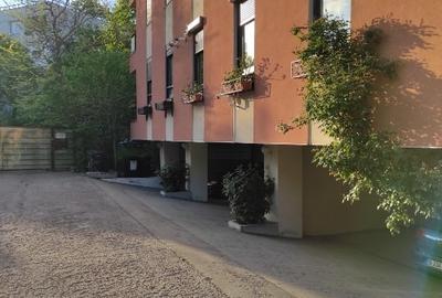 Penthouse - ultimele doua niveluri ale unui bloc langa parcul Titanii - 2