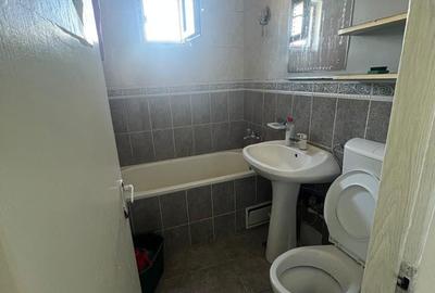 Apartament cu 4 camere în Țiglina 1