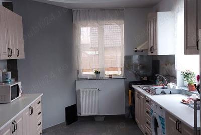 Casa de vanzare - 3