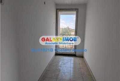 Casă cu 5 camere cu Teren 1000 Mp în 1 Decembrie - 7