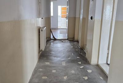 Apartament cu 4 camere decomandat în Central - 4