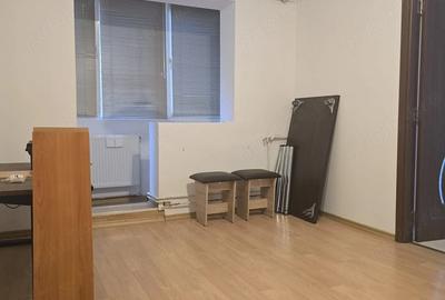 Apartament cu 3 camere semidecomandat în Dacia - 7