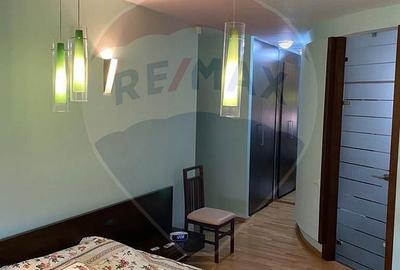 Apartament cu 3 camere decomandat în Est - 9