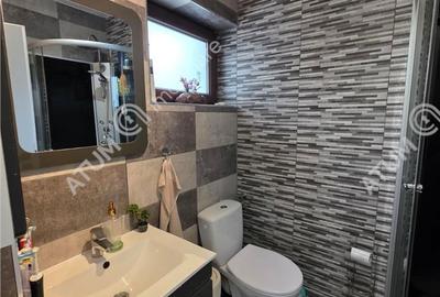 Casă cu 4 camere decomandat cu Canalizare în Central - 8