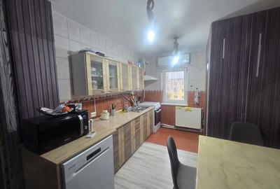 Apartament cu 3 camere decomandat în Central - 7