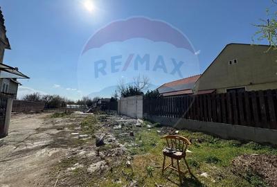 Casă cu 2 camere cu Teren 1008 Mp în Pârneava - 12