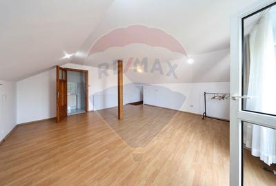 Casa si Spatiu comercial, centru in Sacele! - 19