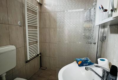 Casă cu 4 camere cu Canalizare în Lunei - 12
