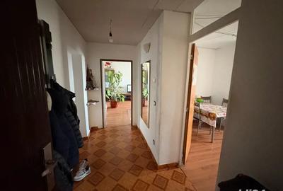 Apartamnet de vanzare 3 camere - 3