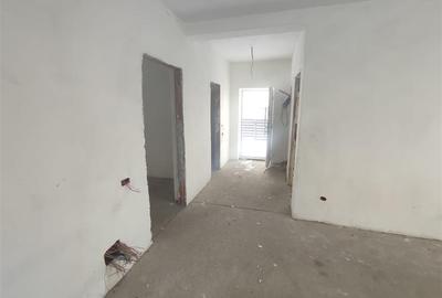 Casă cu 4 camere cu Teren 528 Mp în Tamași - 7