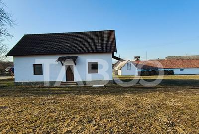 Microferma cu locuinta de vanzare in Pianu de sus - 2