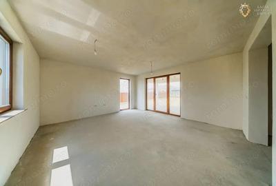 Casă cu 7 camere cu Teren 600 Mp în Sânleani - 1