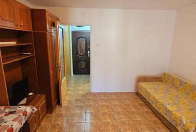 Drumul Taberei, metrou Favorit, mobilata, libera, et.9/10, cu 2 lifturi - 9