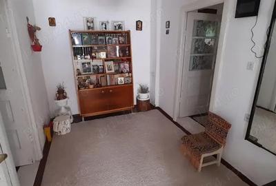 Casă cu 6 camere în Tecuci - 3