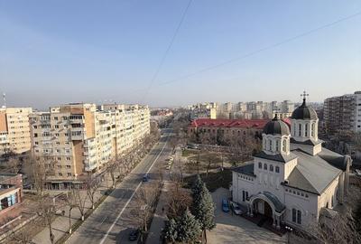 Apartament cu 3 camere decomandat în Central