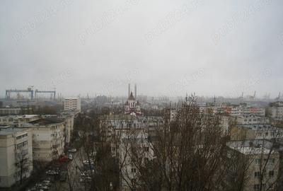 Apartament cu 2 camere decomandat în Abator