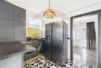 Casă cu 5 camere cu Teren 300 Mp în Aviației - 8