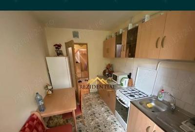 Apartament cu 3 camere decomandat în Central - 4