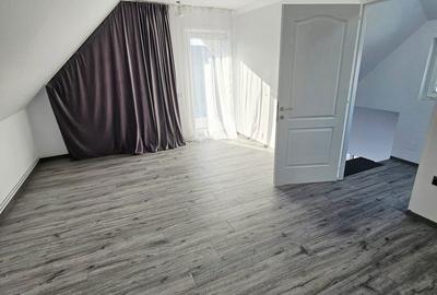 Casă cu 5 camere cu Teren 201 Mp în Bereasca - 13