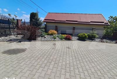 Casă cu 5 camere cu Teren 1260 Mp în Central - 5