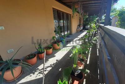 Casă cu 5 camere cu Teren 684 Mp în Podu Roș - 10