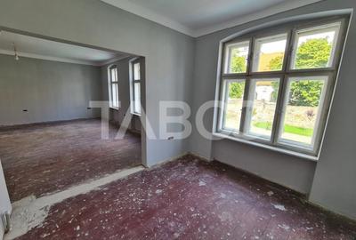 Spatiu comercial de inchiriat pe Lucian Blaga in centru Sebes - 5