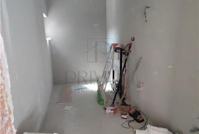 Duplex individual - spatios - canalizare - personalizare interioara - mansardabi - 12