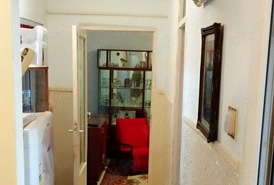 Apartament de vanzare - 1