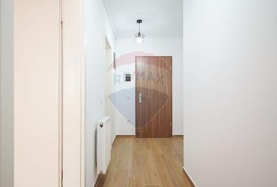 Apartament cu 1 camere decomandat în Tractorul - 5