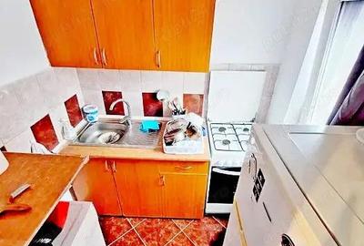 Garsonieră semidecomandată în Olimpia-Stadion