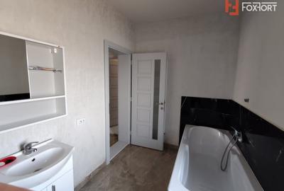 Duplex cu 3 camere cu Canalizare în Central - 20