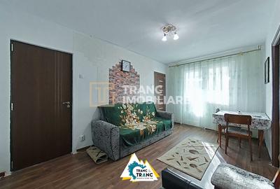 Apartament cu 2 camere semidecomandat în Aurel Vlaicu