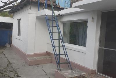 Casă cu Teren 400 Mp în Central