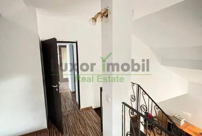 Casă cu 8 camere cu Teren 800 Mp în Bucium - 3