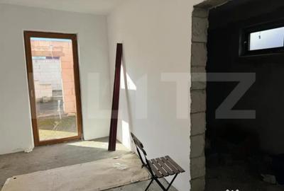 Casă cu 3 camere cu Teren 1800 Mp în Central - 5