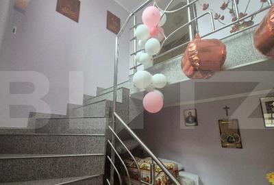 Pensiune turistica + casa de locuit, 315 mp, teren 761 mp, z - 6